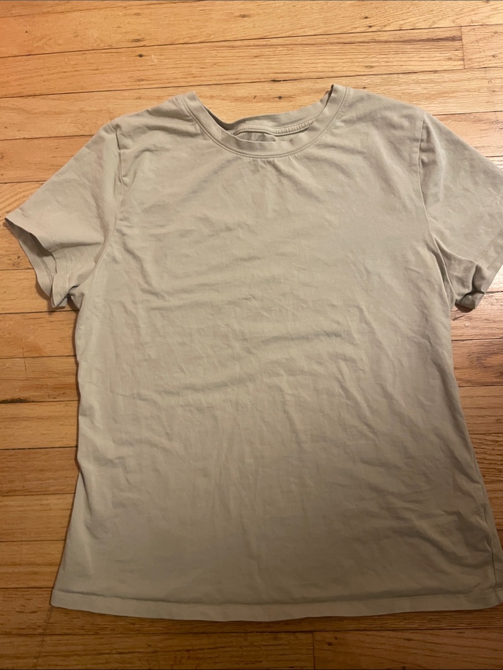 Women’s Short-Sleeve Crew Neck Tee in Light Beige
